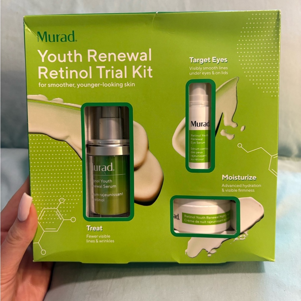 Murad Youth Renewal Retinol Trial Kit - Green and White